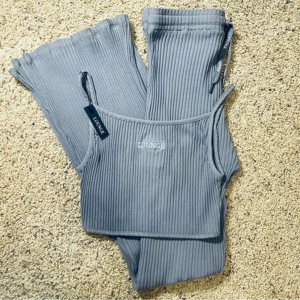 LOUNGE Women's 2 piece Loungewear set Size XL